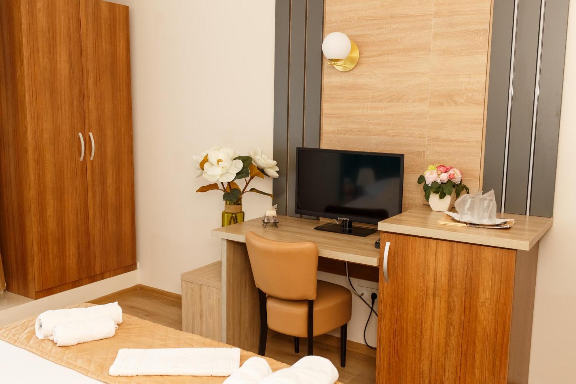 Astoria Patria Hotel Mamaia Buitenkant foto